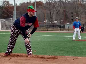 Winterball 2017 - Jay Thomas pitching