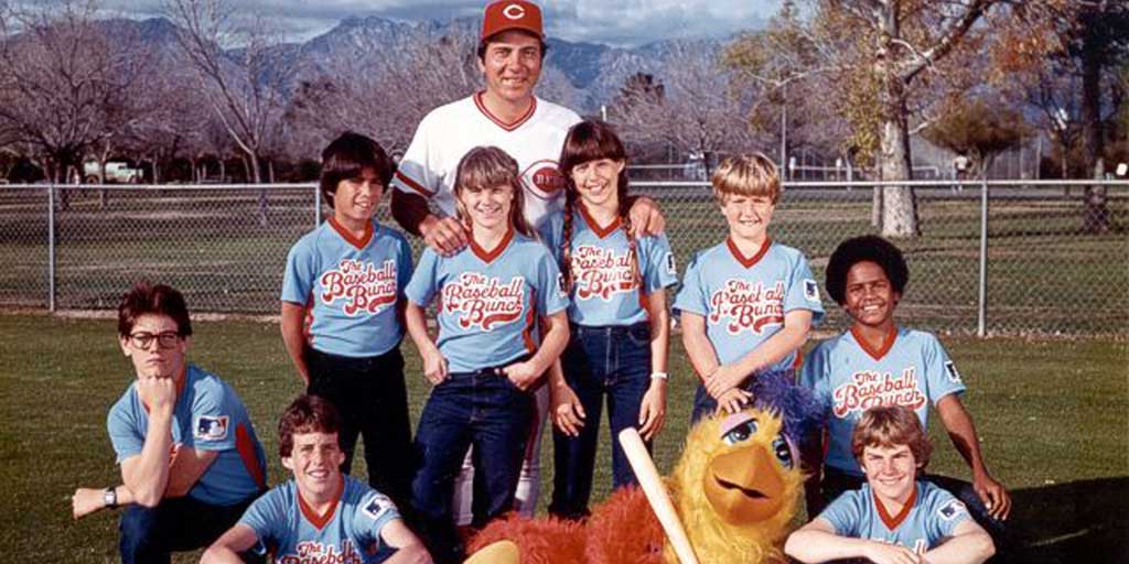 RFD-TV - The all-American classic comedy, HEE HAW meets the great American  past time on this weekend's episode. Watch as Baseball Hall of Famers  @Tommy Lasorda and Johnny Bench join the cast