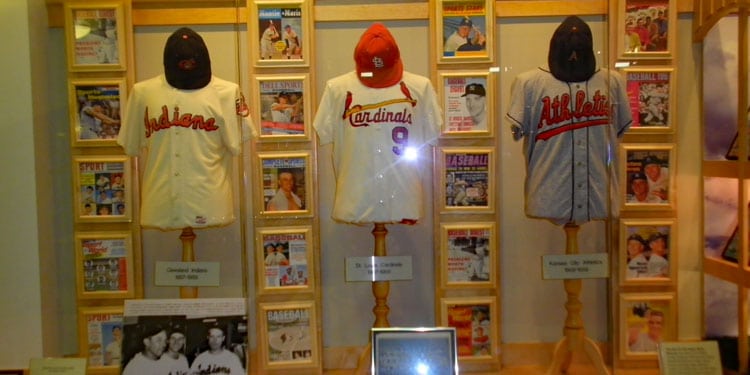 BEHIND THE SCENES: Roger Maris Museum with Roger Maris Jr.