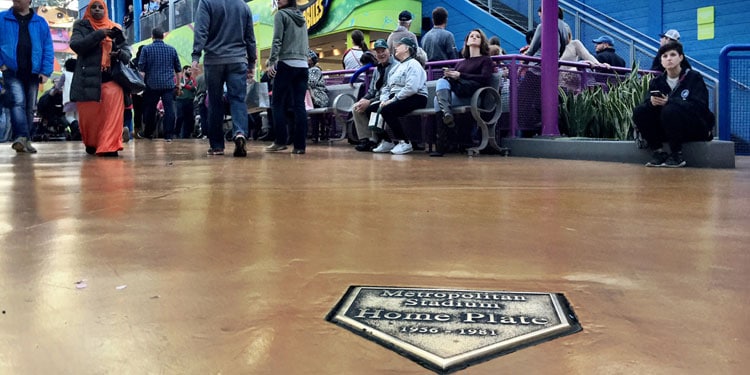 Metropolitan Stadium Home Plate at Mall of America