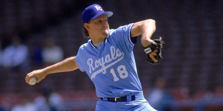 Bret Saberhagen of the Royals Pitching