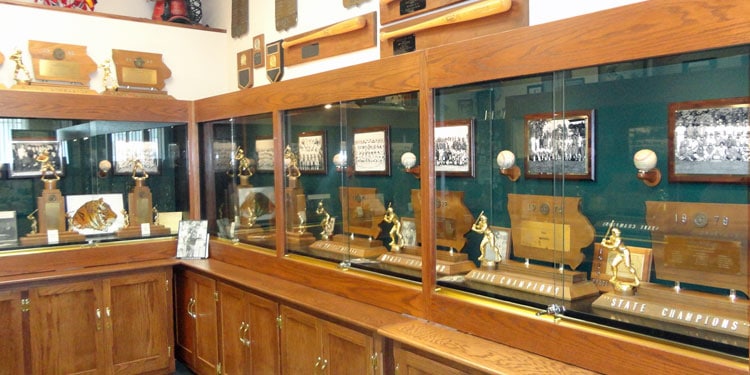 Iowa Baseball Museum of Norway – Trophy Displays