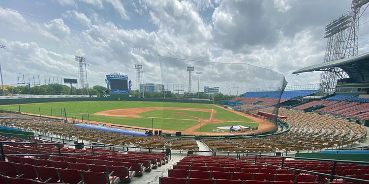 Quisqueya Stadium