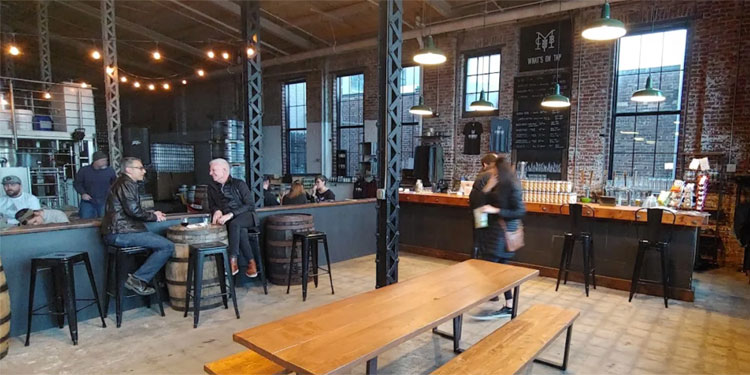 Monument City Brewing (inside)