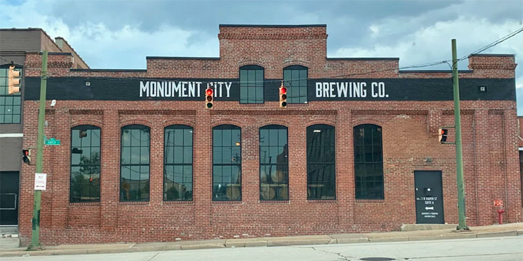 Monument City Brewing (outside)